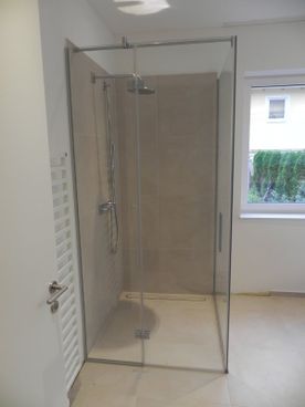 Glasbau Wöhrer GmbH Badgestaltung in Traiskirchen, Baden und Mödling Niederösterreich