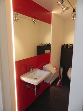 Glasbau Wöhrer GmbH Badgestaltung in Traiskirchen, Baden und Mödling Niederösterreich