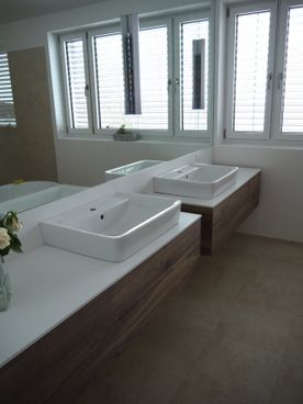 Glasbau Wöhrer GmbH Badgestaltung in Traiskirchen, Baden und Mödling Niederösterreich