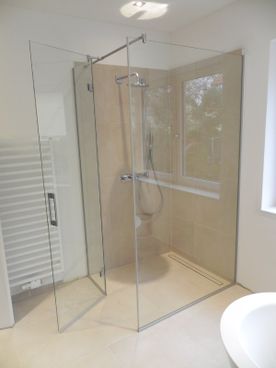 Glasbau Wöhrer GmbH Badgestaltung in Traiskirchen, Baden und Mödling Niederösterreich